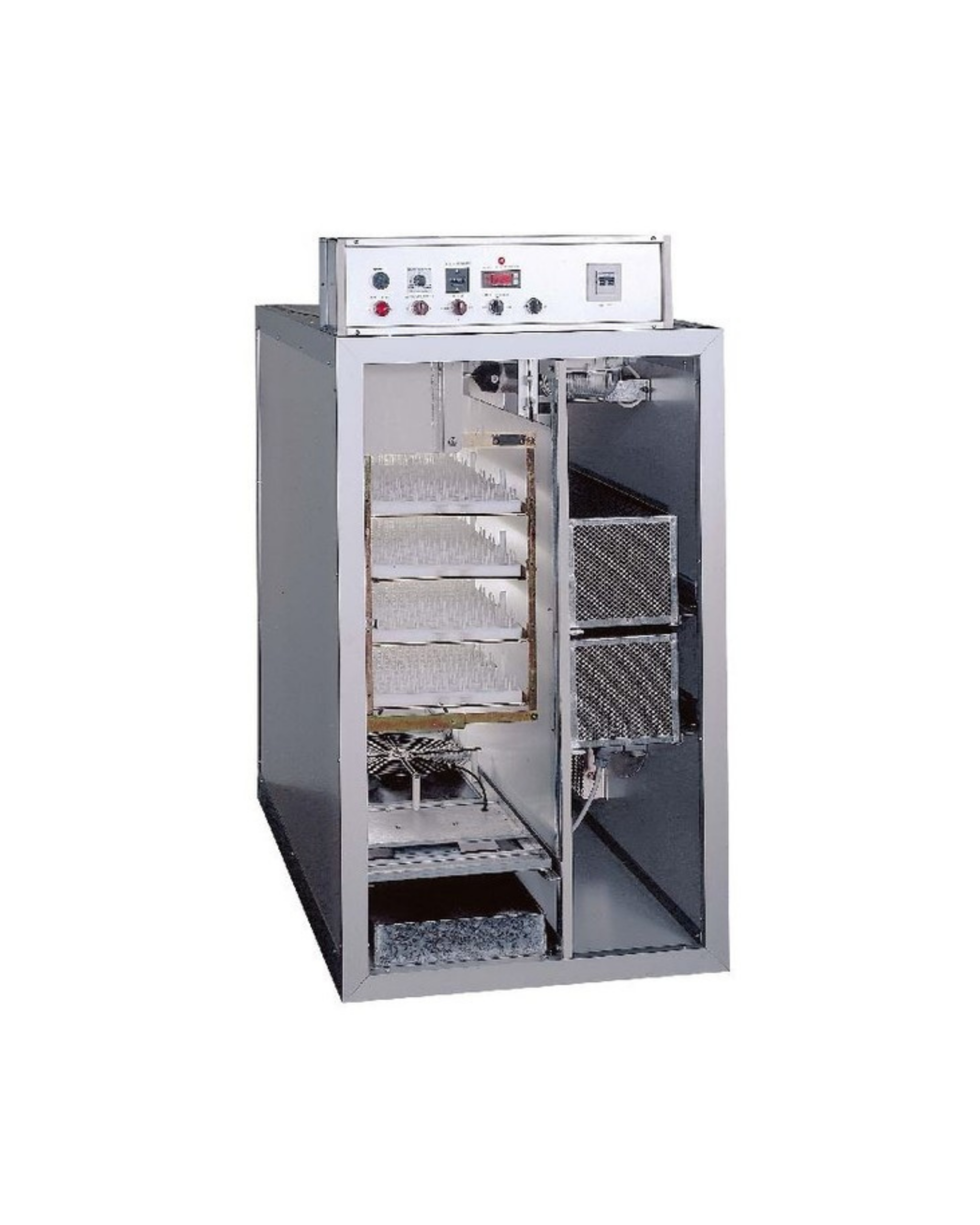 Accouvage incubateur 768 oeufs derycke